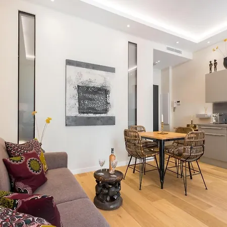 Cosy Cocoon Place Du Pin Apartman *